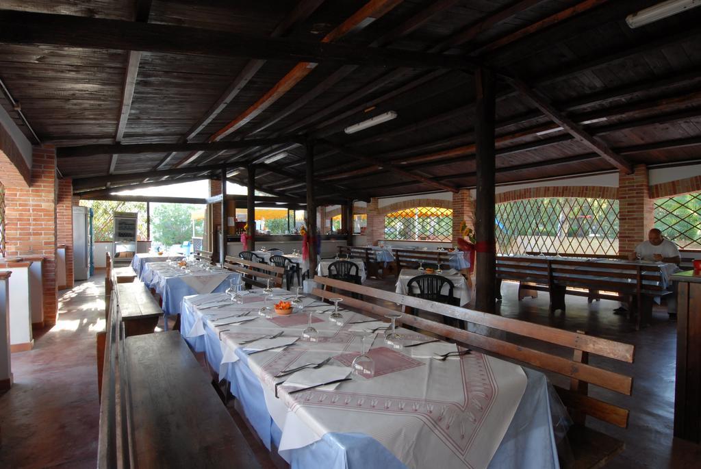 Villaggio Camping Uria Foce Varano Kültér fotó