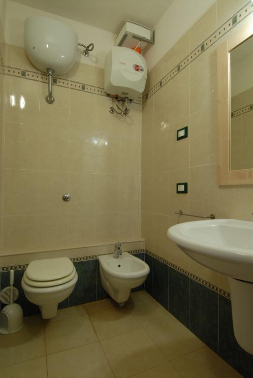Villaggio Camping Uria Foce Varano Kültér fotó
